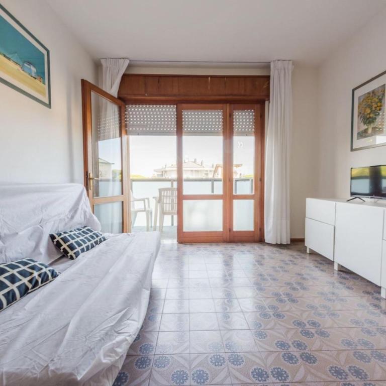 Nice apartment with balcony and view - Appartamento - 3