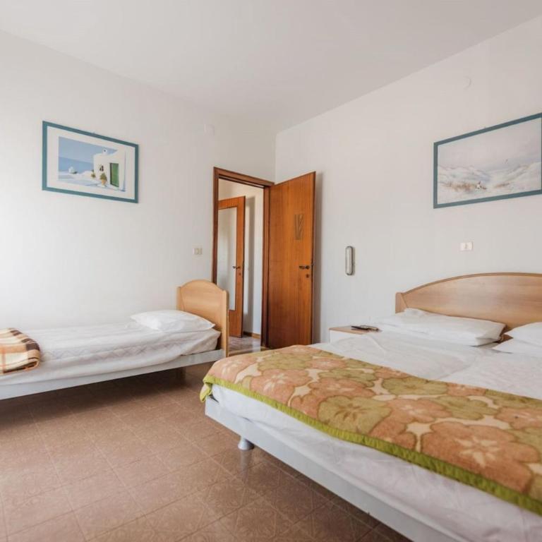 Nice apartment with balcony and view - Appartamento - 12