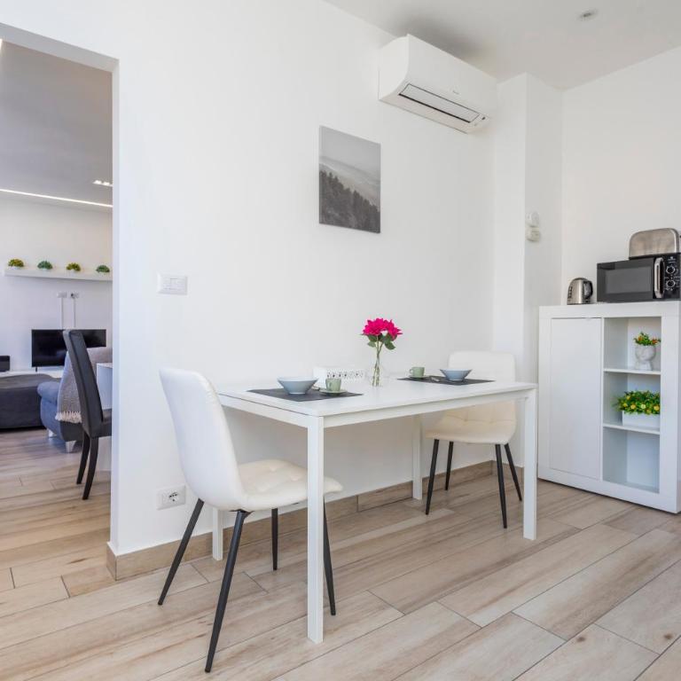 Etherea Apartment - Superior One-Bedroom Apartment - 16