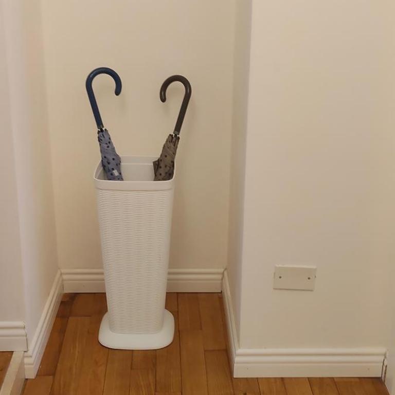 Casa Renova, intero appartamento, 2 camere, max 4 ospiti, Trieste zona storica - Appartamento con 1 Camera da Letto - 23