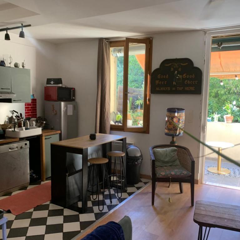 Appartement centre historique Montpellier - Apartamento de 1 dormitorio - 3