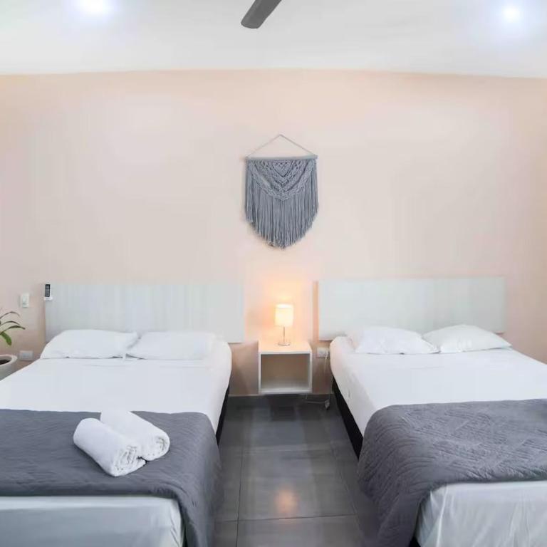 Almond Suites - One-Bedroom Apartment - 7
