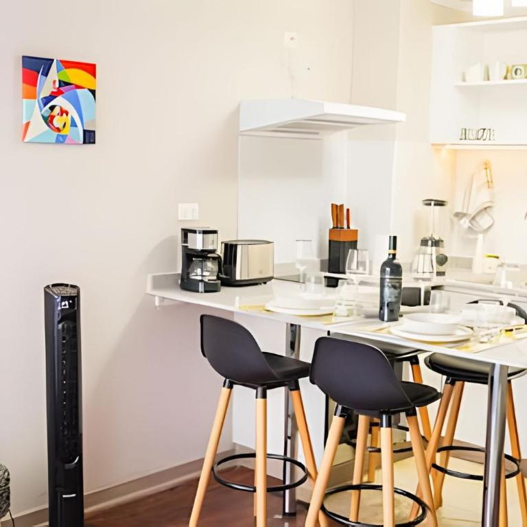 San Diego 313 Apartments – Steps from La Moneda - Apartment - 6