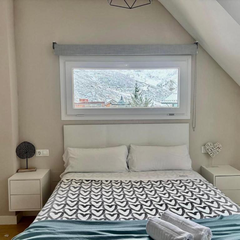 HOUSE TUVESA PREMIUM 1 DORMITORIO WIFI Y PARKING GRATiS - Apartamento de 1 dormitorio - 25
