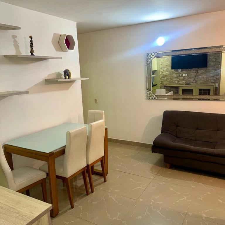 Apartamento moderno - Two-Bedroom Apartment - 5