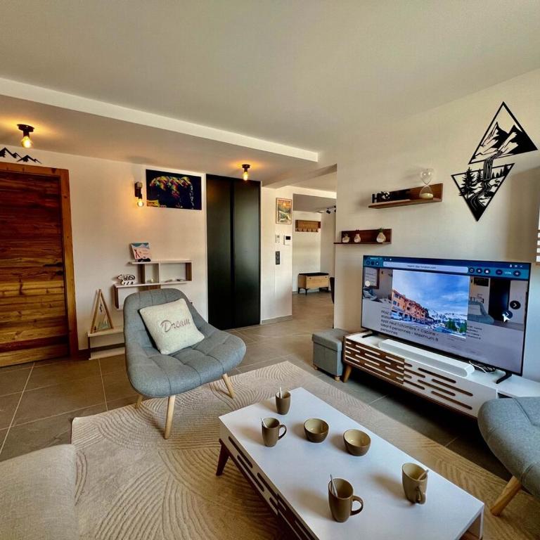 PRAZ DE LYS | OXALIS 101 · Centre station - A 100m des pistes | Appt neuf 1 chambre + Cabine - Idéal 6 personnes - Maximum 8 personnes - Appartement - 9