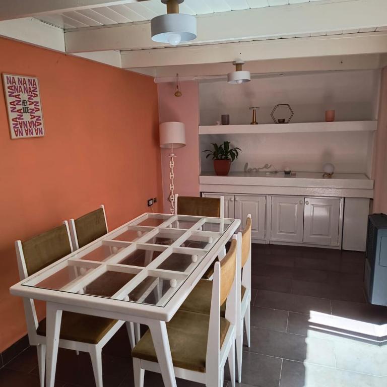 Departamento 3 ambientes - Two-Bedroom Apartment - 1