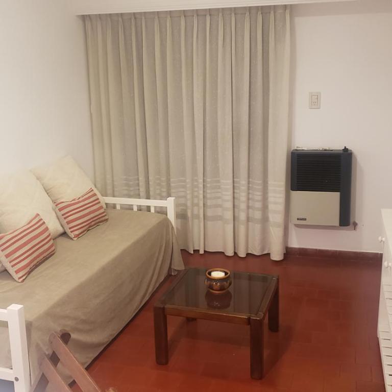 Urban 360 - One-Bedroom Apartment - 7