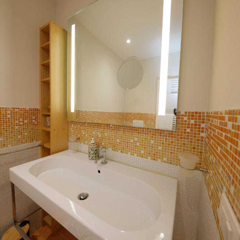 Siena UpTown - Sabrina's Cozy Apartment - Appartamento Monolocale - 30