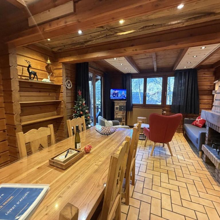 LE RENNE Chalet en bois au calme avec SPA Jacuzzi - Chalet con 3 Camere da Letto - 36