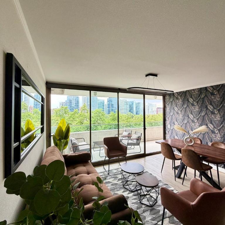 Central Park Vista - One-Bedroom Apartment - 1