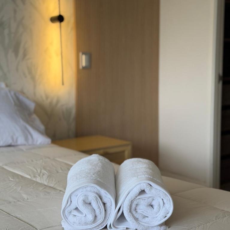 Central Park Vista - One-Bedroom Apartment - 3