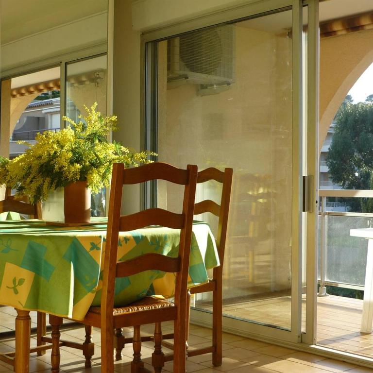 Bel Apt T2 Climatisé 40 m² avec Terrasse, Proche Plages, Garage, Cavalaire-sur-Mer - FR-1-100-123 - Appartement (4 Adultes) - 11