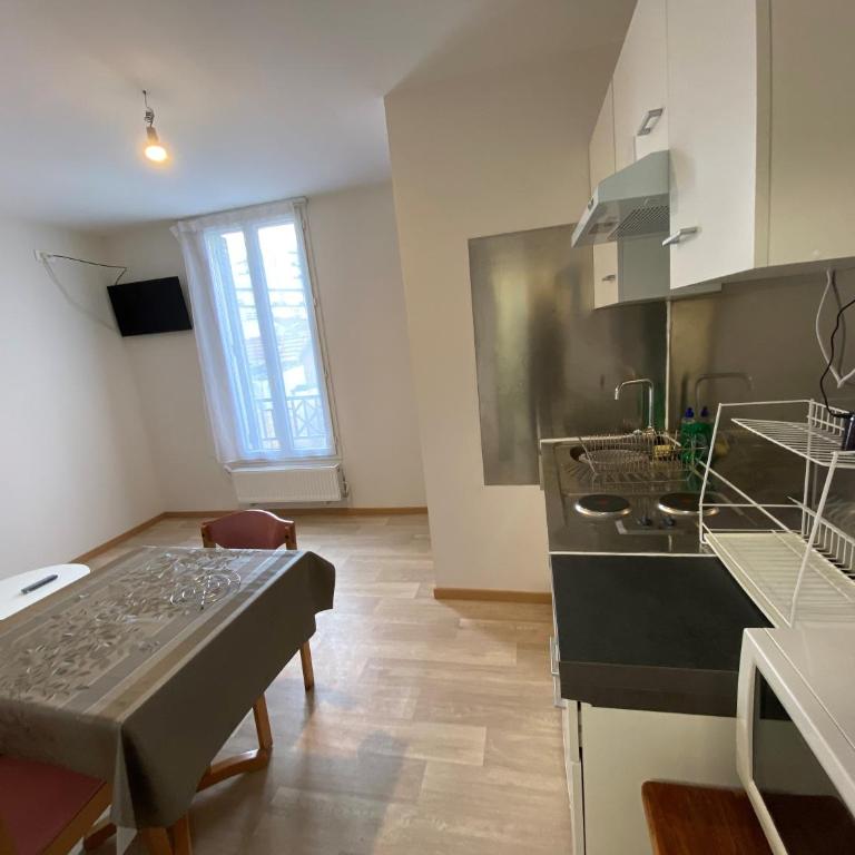 Maison de ville chez Léna - One-Bedroom Apartment - 10
