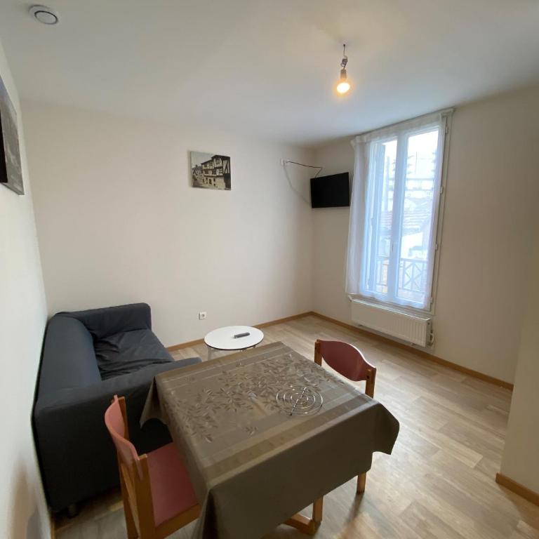 Maison de ville chez Léna - One-Bedroom Apartment - 12