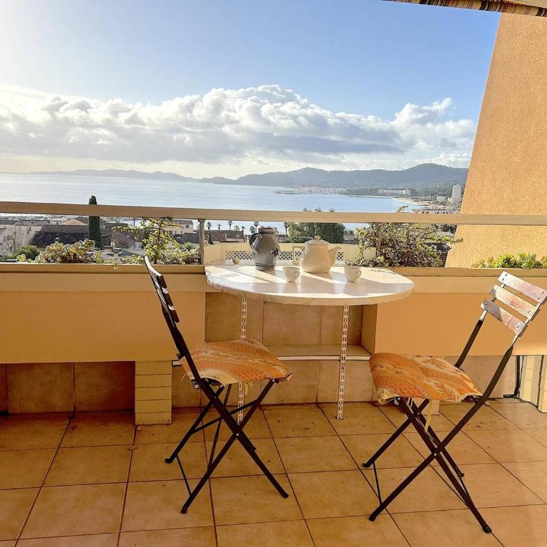 Appartement 2 pièces au Lavandou avec parking proche plage, terrasse vue mer - FR-1-251-843 - Appartamento - 1