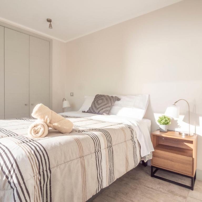 Costa Home - Departamento 2D Edificio Wave - Two-Bedroom Apartment - 3