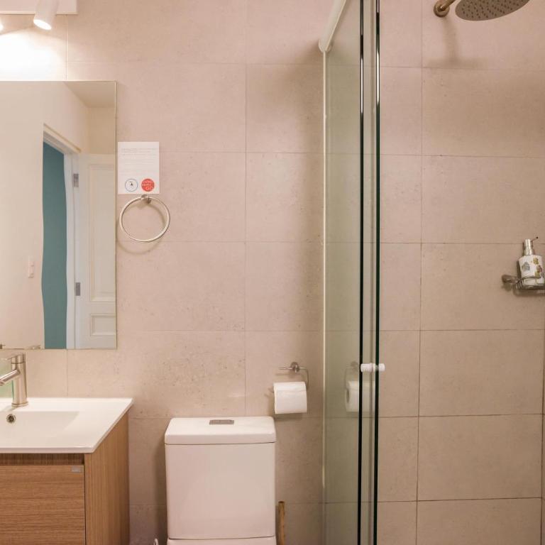 Bellavista Spot 1BR for 4 Near Metro & Hospital - Apartment - 6