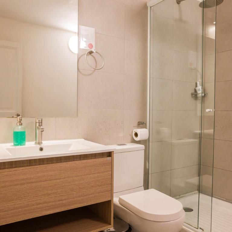 Bellavista Spot 1BR for 4 Near Metro & Hospital - Apartment - 22