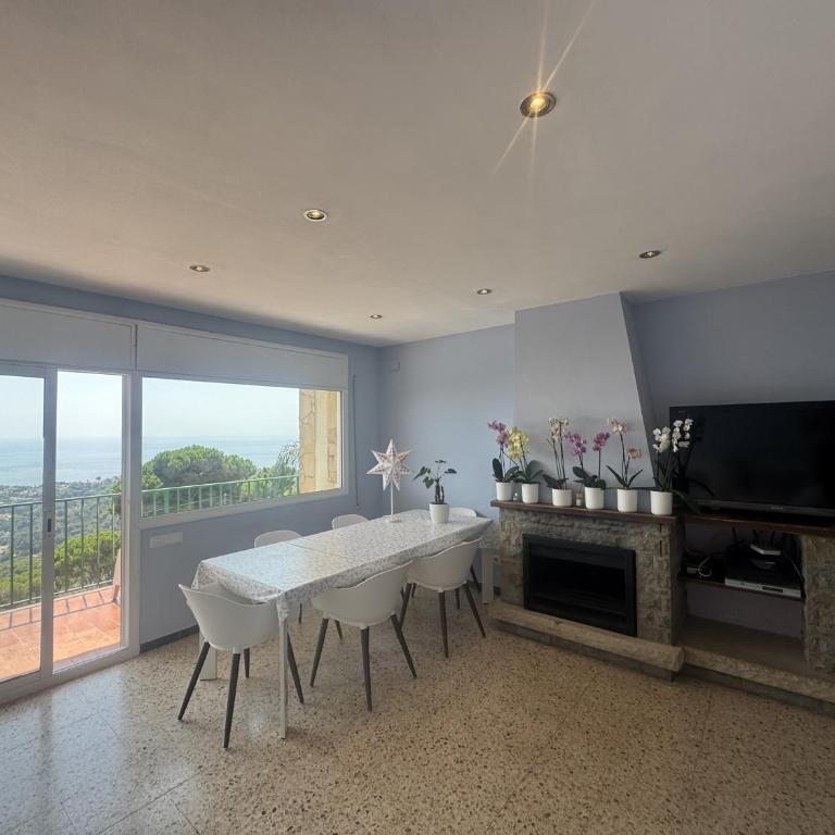Casa con hermosas vistas a la costa - Casa - 23
