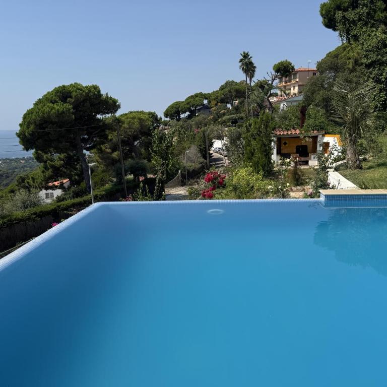 Casa con hermosas vistas a la costa - Casa - 19