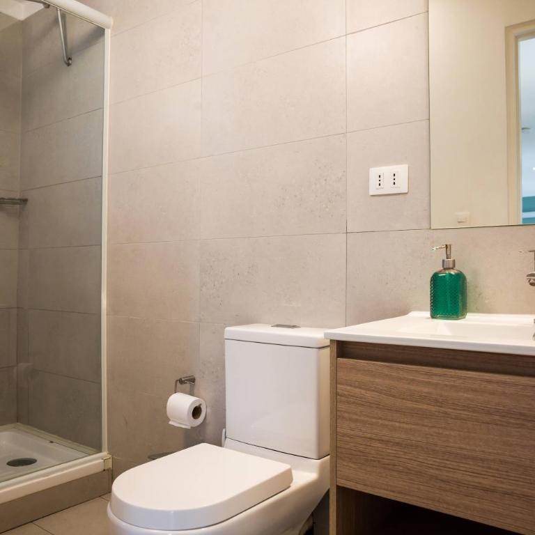 Chic 1BR Bellavista Dining & Hospital Access - Studio - 6