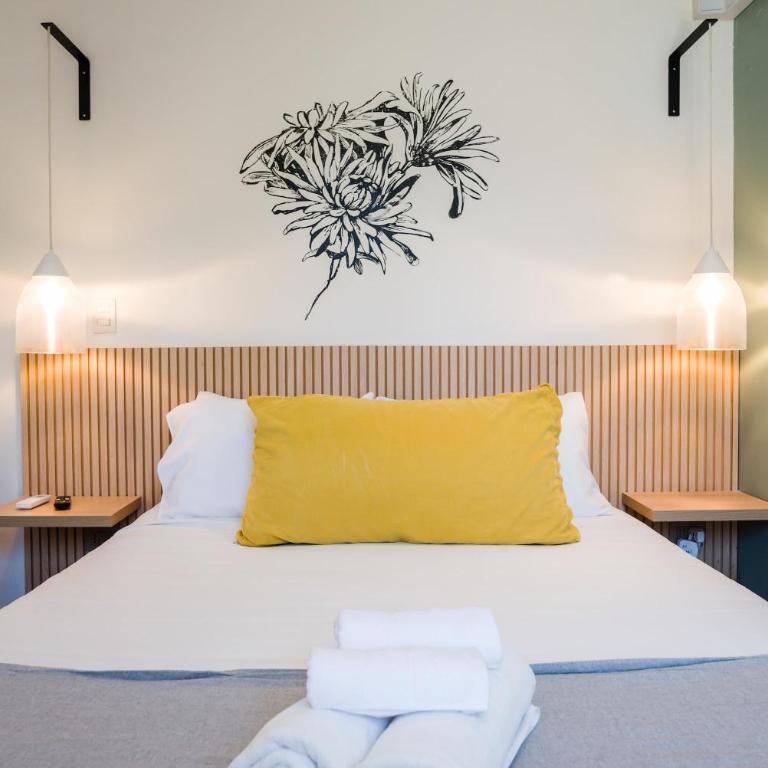 Chic 1BR for 4 Bellavista Metro & Hospital Access - Studio - 11