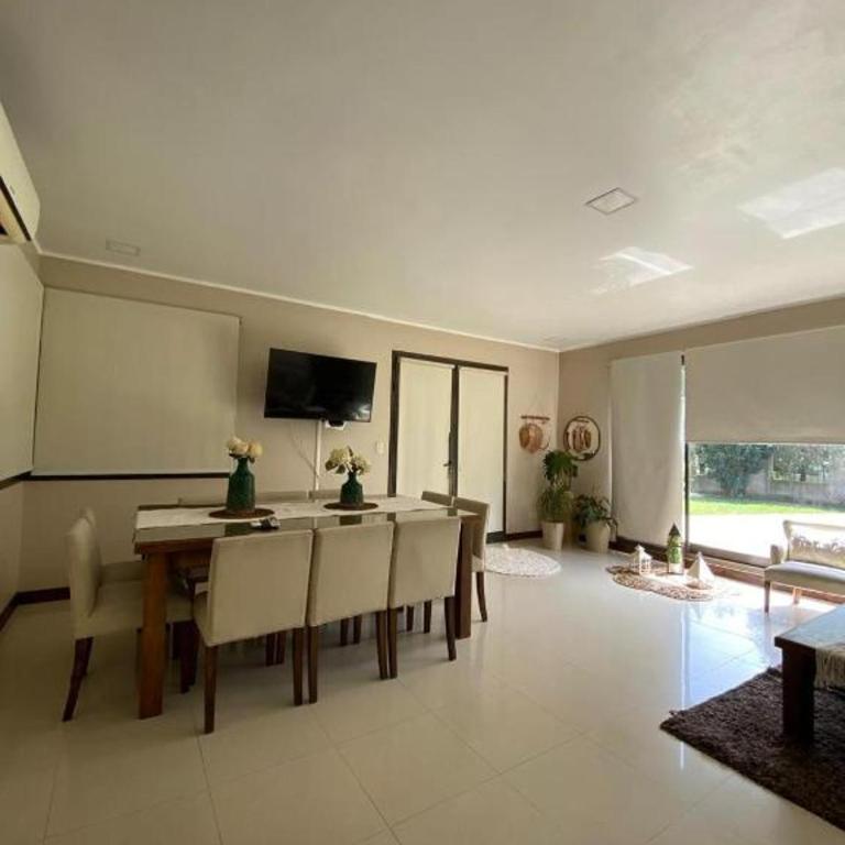 DreamHouse - Three-Bedroom House - 3