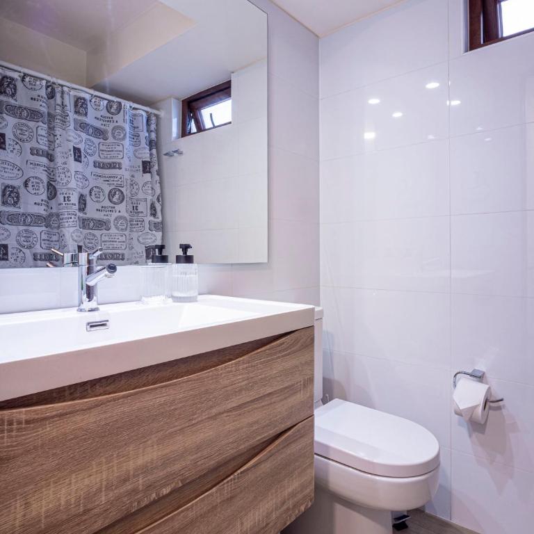 Costa Home - Departamento Eluchans Plaza 2 - Two-Bedroom Apartment - 24