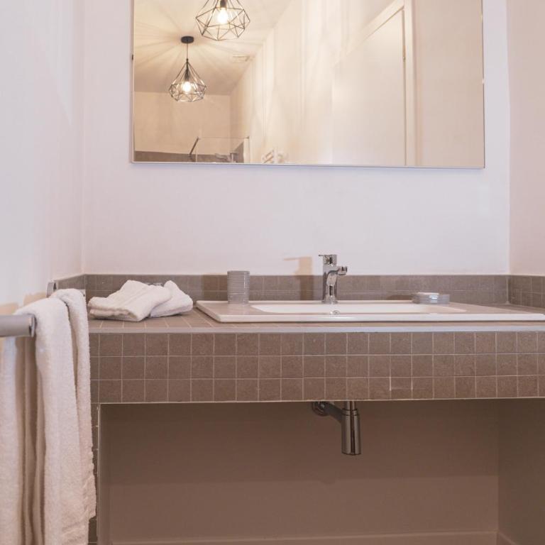 Antico Podere San Luca - Bed & Breakfast - Ampia Camera Matrimoniale - 20
