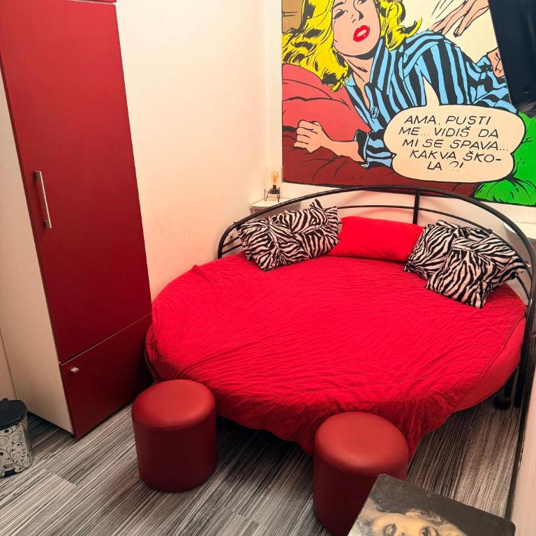 Pop Art - Deluks Dvokrevetna Soba sa Bračnim Krevetom - 1