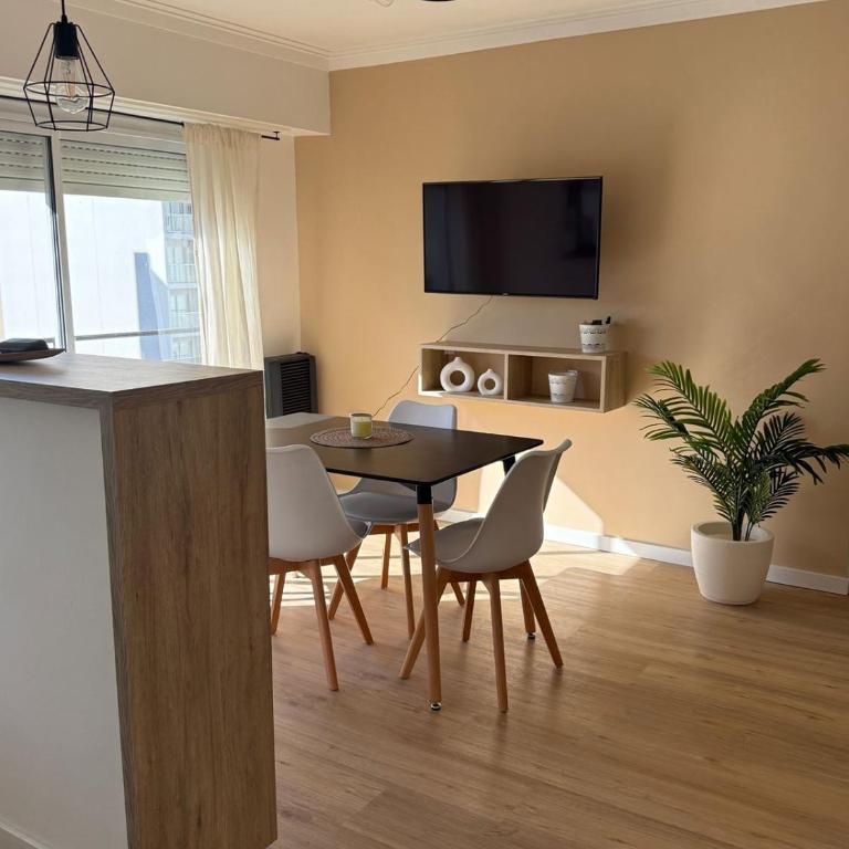 Calido y luminoso 2 ambientes sobre Falucho - Apartamento de 2 dormitorios - 13