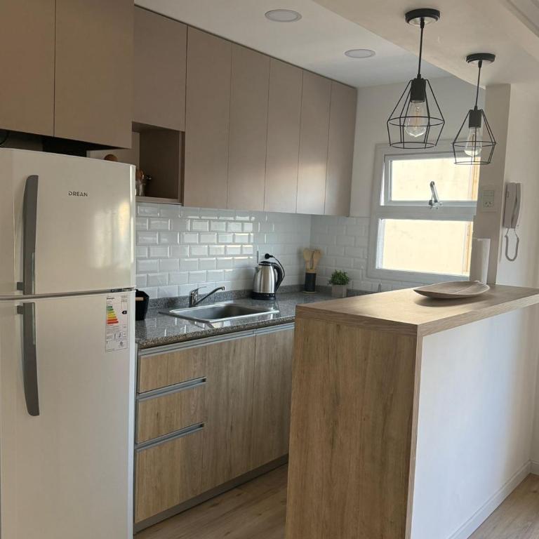 Calido y luminoso 2 ambientes sobre Falucho - Apartamento de 2 dormitorios - 15