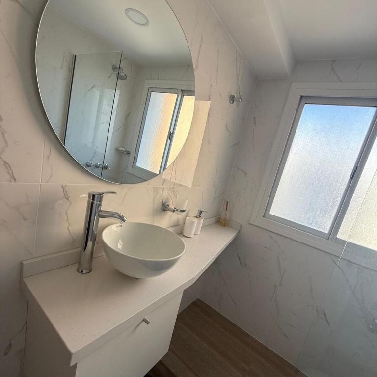 Calido y luminoso 2 ambientes sobre Falucho - Apartamento de 2 dormitorios - 17