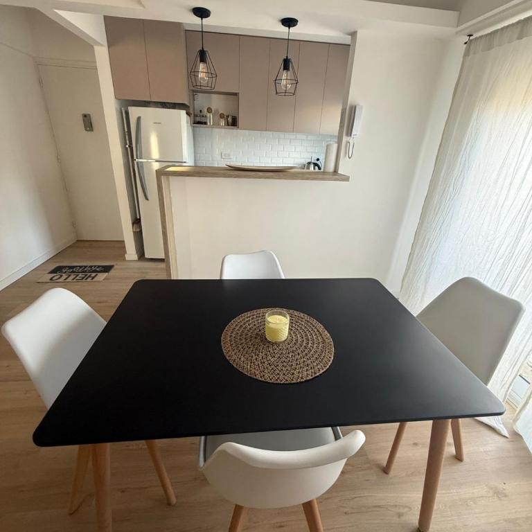 Calido y luminoso 2 ambientes sobre Falucho - Apartamento de 2 dormitorios - 20