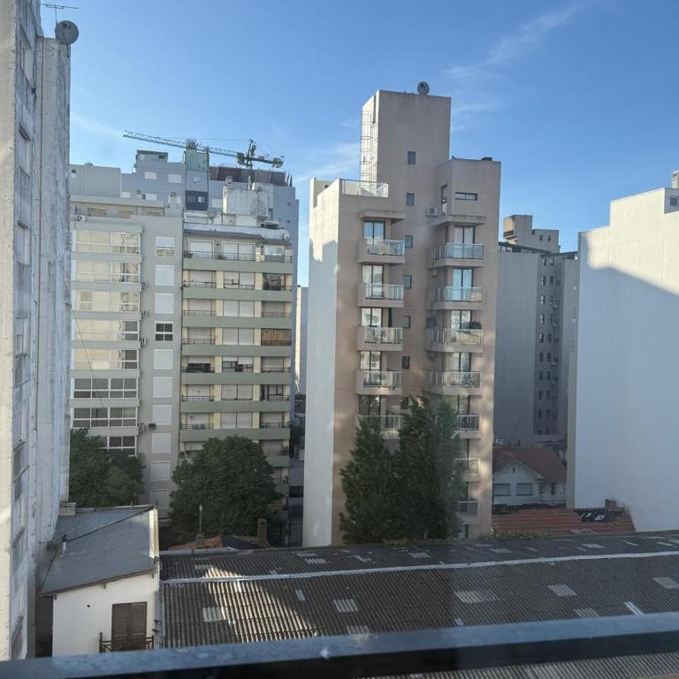 Calido y luminoso 2 ambientes sobre Falucho - Apartamento de 2 dormitorios - 21