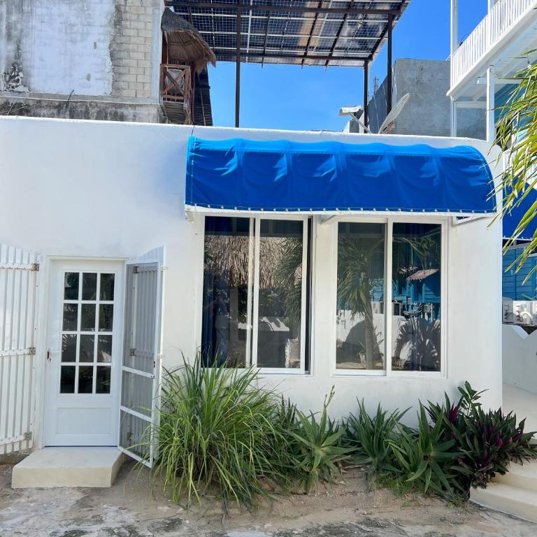 Mittoz House with beach access in Holbox downtown - Two-Bedroom House - 21