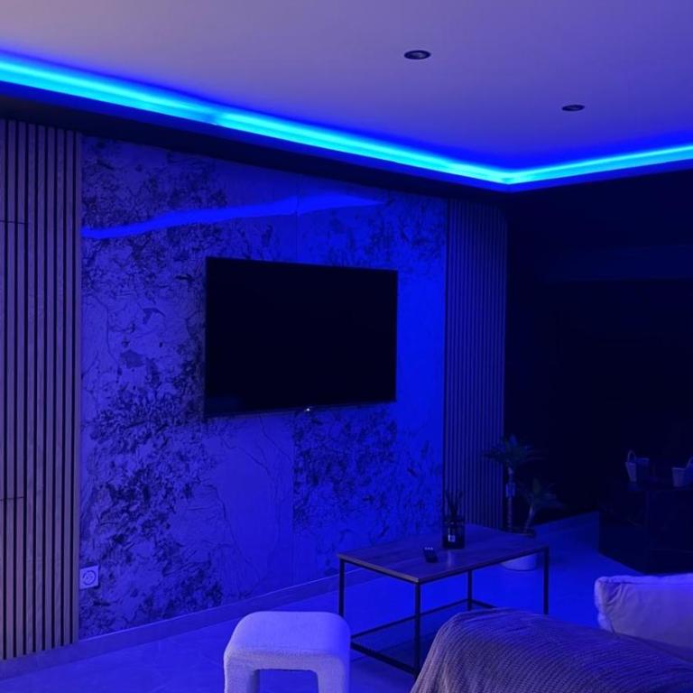 T4 Luxe - Two-Bedroom Apartment - 4