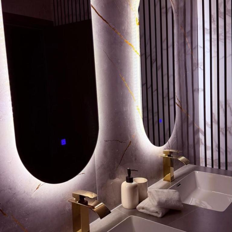 T4 Luxe - Two-Bedroom Apartment - 7