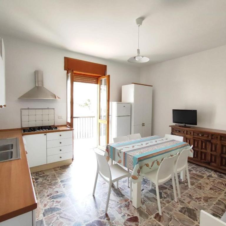 Appartamento vista mare vicino al mare e al centro - Appartamento con 2 Camere da Letto - 15