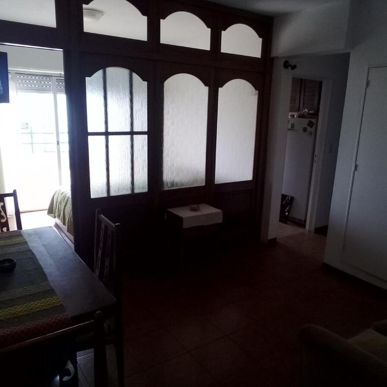 2 amb con terraza, centro, 600 mts de la playa - One-Bedroom Apartment - 5