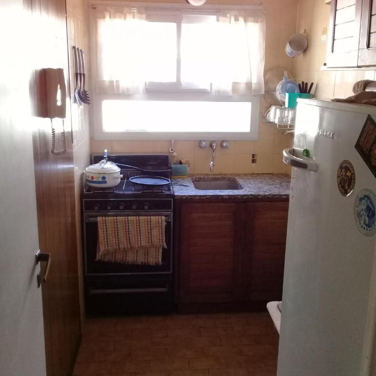 2 amb con terraza, centro, 600 mts de la playa - One-Bedroom Apartment - 7