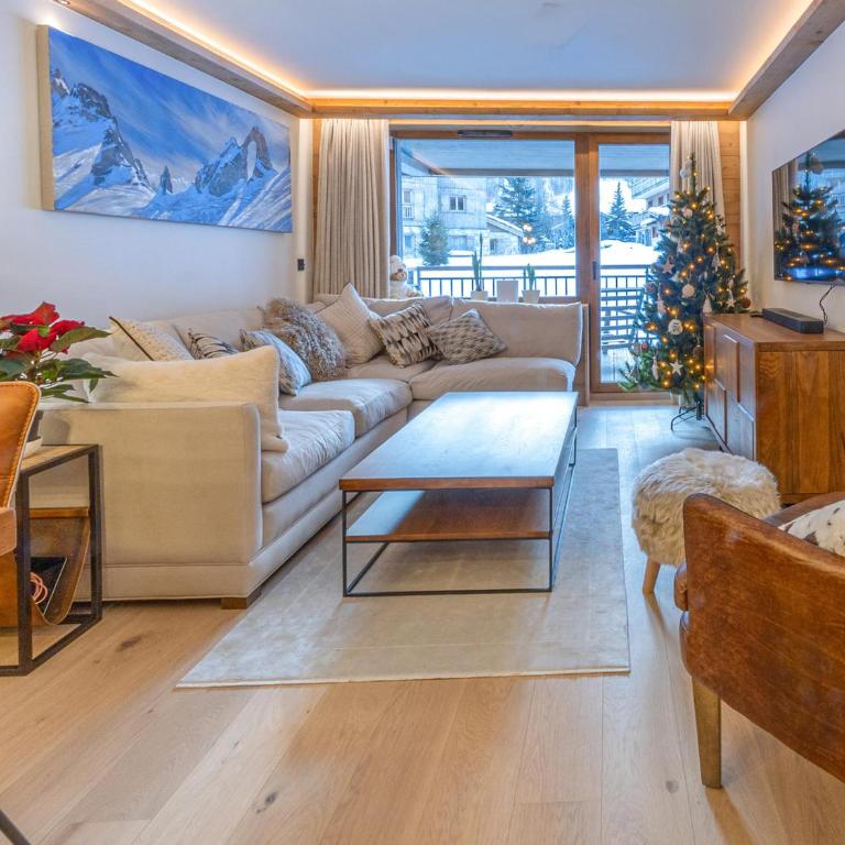 Appartement de Standing avec Piscine, Sauna et Hammam à Val-d'Isère - FR-1-694-426 - Apartment - 3