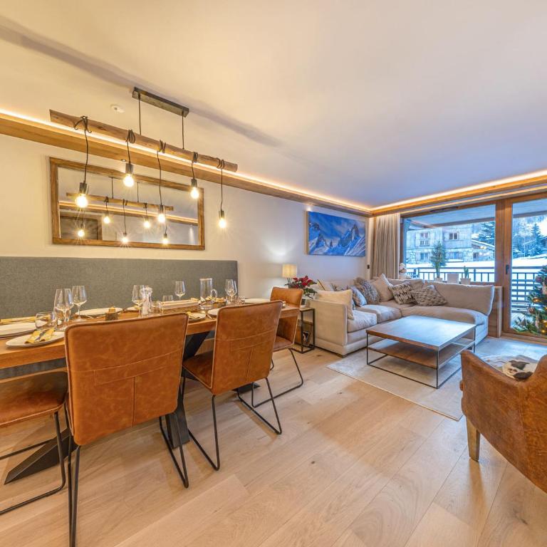 Appartement de Standing avec Piscine, Sauna et Hammam à Val-d'Isère - FR-1-694-426 - Apartment - 1