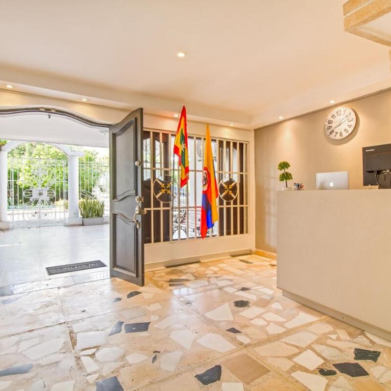 Beautiful House 3 minutes from Historic Downtown - Seven-Bedroom House - 5