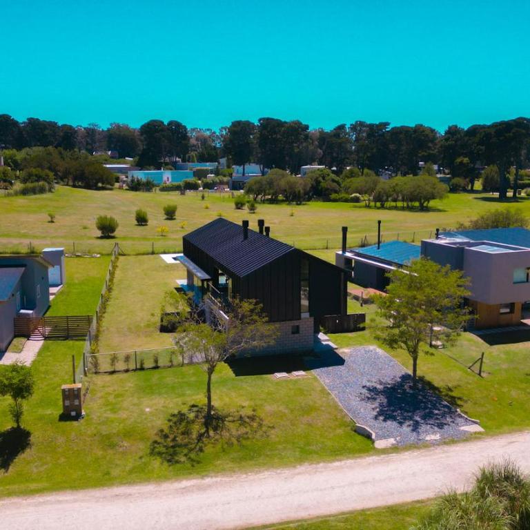 Casa Agustina - Casa En Barrio Privado San Benito, Chapadmalal Para 6 PAX Con Pileta - Hola Sur - Casa de 3 dormitorios - 17