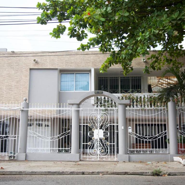 Beautiful House 3 minutes from Historic Downtown - Seven-Bedroom House - 23