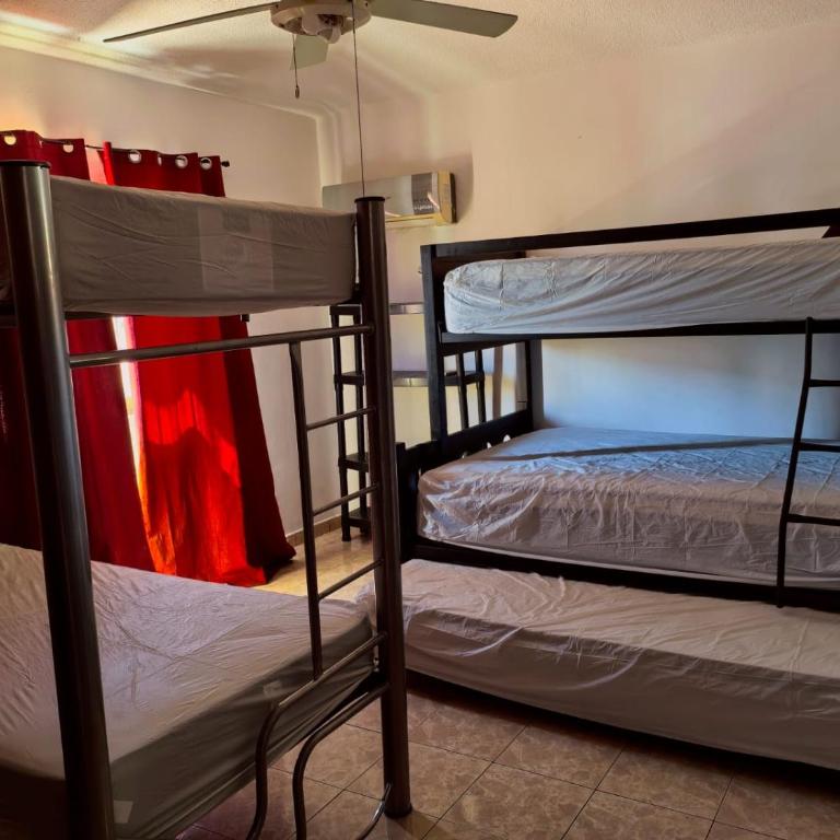 Casa enorme grupos grandes - Five-Bedroom House - 3