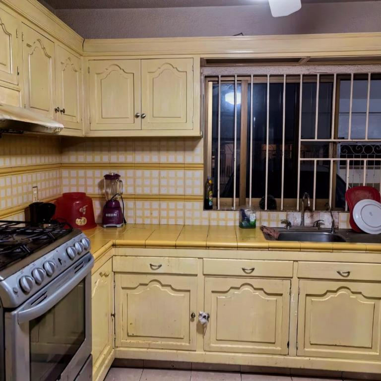 Casa enorme grupos grandes - Five-Bedroom House - 16