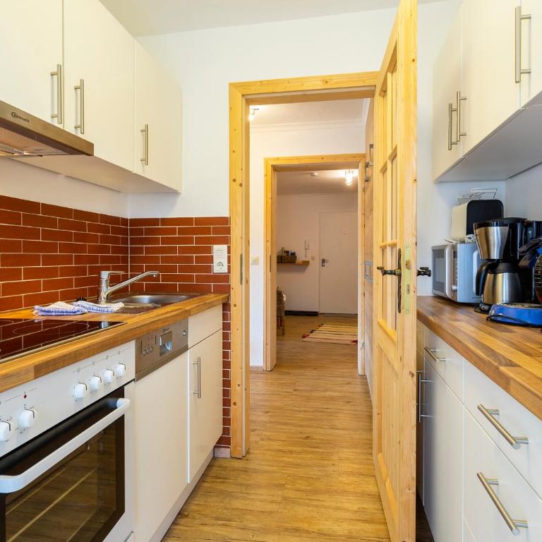 Wohnung Rosenrot - urlauben im Zentrum von Fischen - Apartment mit Blick auf die Berge - 2